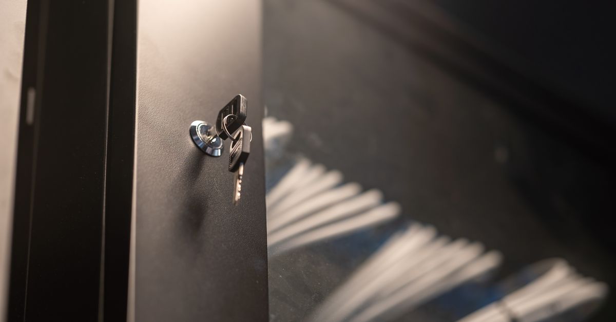 Keyed-Alike vs. Master Key: Choosing the Right Access Model for Your Business — A1 Staten Island Locksmith