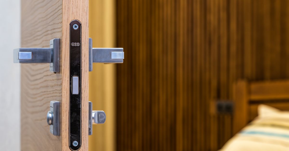 What Determines the Cost of a Locksmith Deadbolt Installation? — A1 Staten Island Locksmith